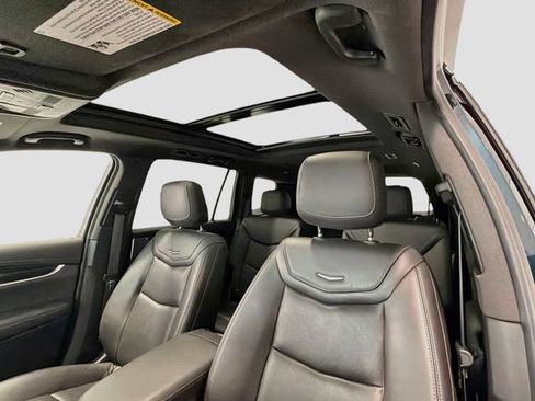 Used 2024 Cadillac XT6 Premium Luxury AWD/4WD image 20