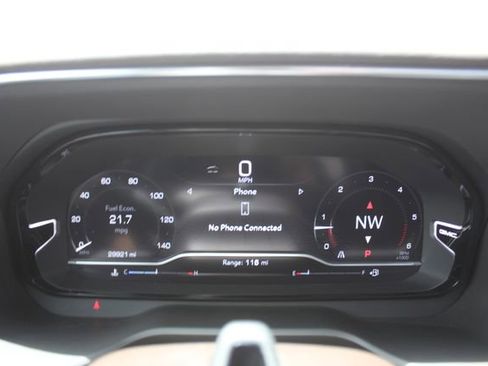 Used 2023 GMC Yukon Denali w/ Denali Reserve Package RWD image 29