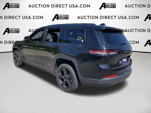 Used 2024 Jeep Grand Cherokee L Altitude RWD image 9