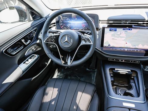 New 2025 Mercedes-Benz E 450 4MATIC All-Terrain Wagon image 14