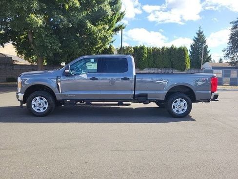 New 2026 Ford F250 XLT image 2