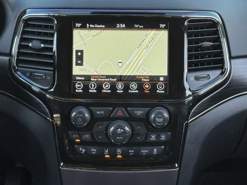 Used 2019 Jeep Grand Cherokee Limited X image 17