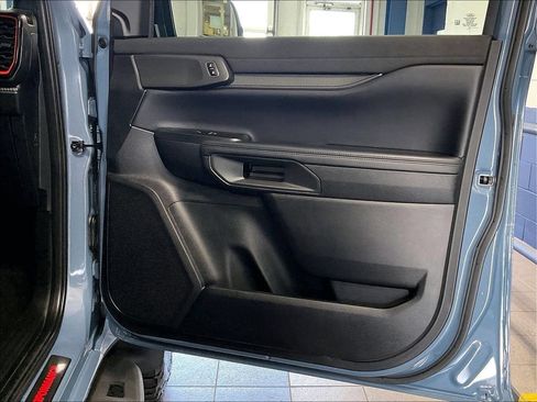 Used 2025 Ford Ranger Raptor AWD/4WD image 12