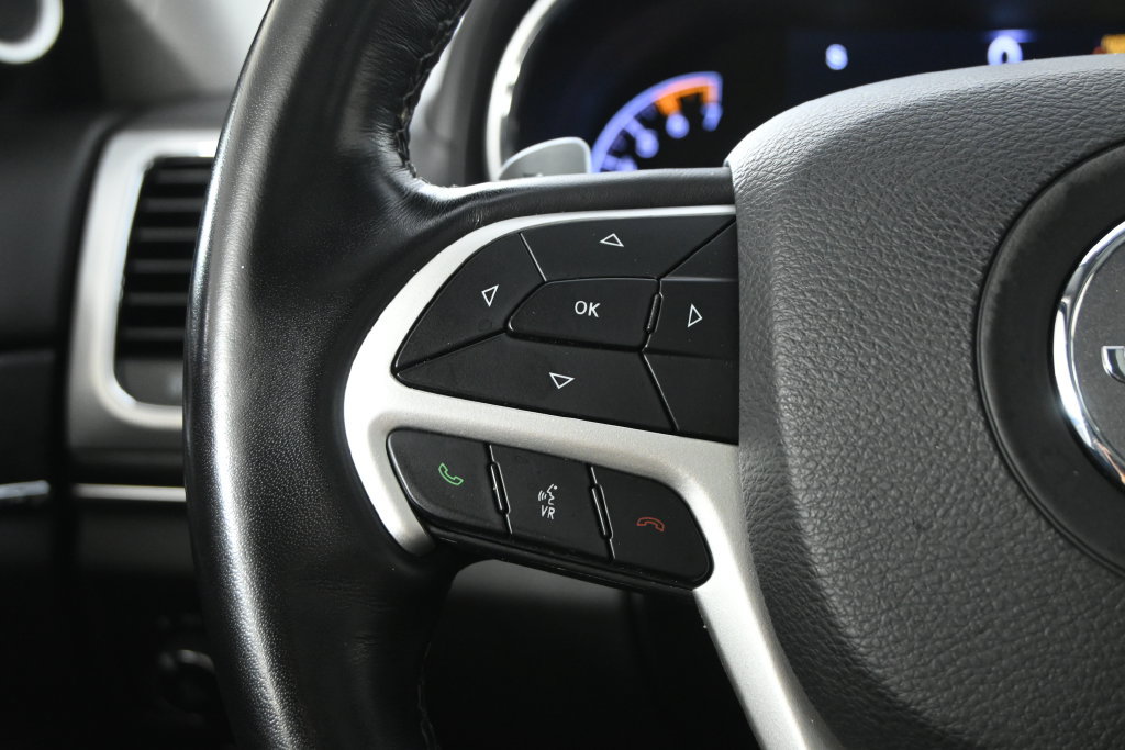 Used 2021 Jeep Grand Cherokee Summit AWD/4WD image 33