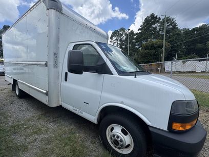 Used 2021 GMC Savana 3500 Extended w/ Power Convenience Package