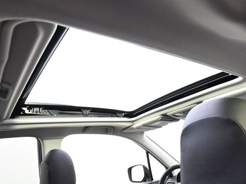 Used 2015 Subaru Forester 2.5i Limited AWD/4WD image 17