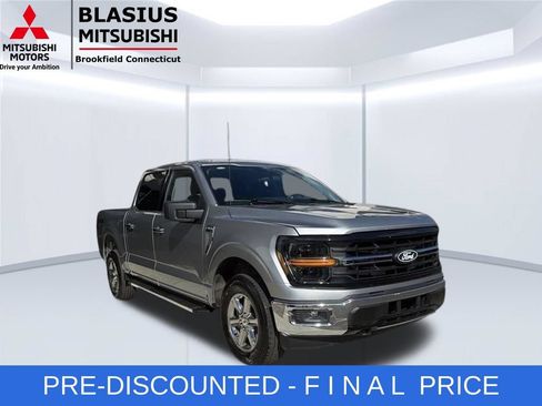 Used 2025 Ford F150 XLT w/ Equipment Group 301A Standard AWD/4WD image 6