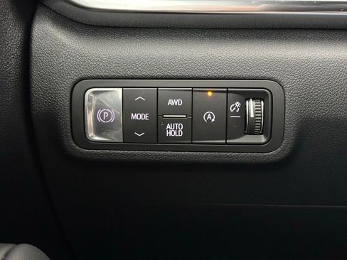 New 2026 GMC Terrain Elevation image 22