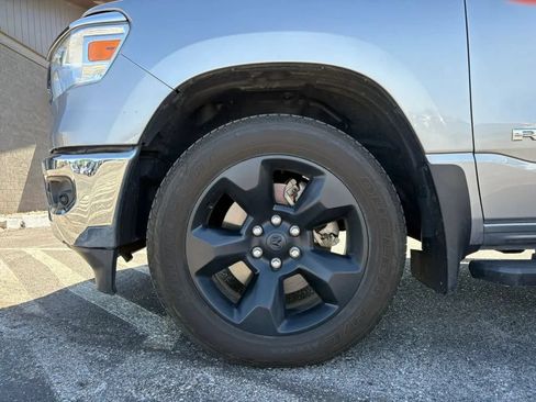 Used 2019 RAM 1500 Big Horn AWD/4WD image 25