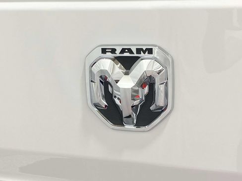 Used 2025 RAM ProMaster 2500 w/ U-Haul Equipment Group FWD image 8