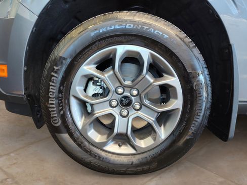 Used 2022 Ford Maverick XLT image 27