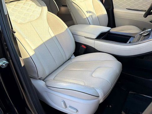 Used 2020 Hyundai Palisade Limited image 22