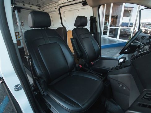 Used 2022 Ford Transit Connect XL image 17