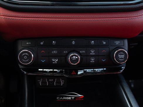 Used 2022 Dodge Durango R/T w/ Trailer Tow Group IV image 29