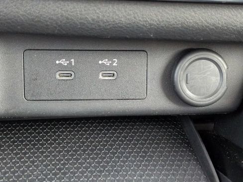 Used 2024 Nissan Rogue SV FWD image 22