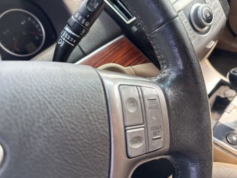 Used 2010 Hyundai Veracruz Limited image 18