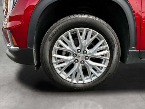Used 2025 GMC Acadia Elevation w/ Elevation Premium Package FWD image 15