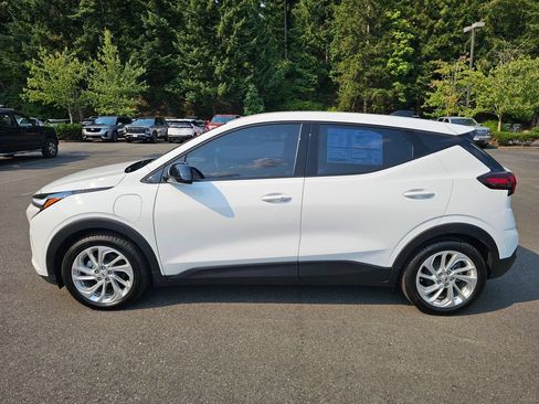New 2027 Chevrolet Bolt LT w/ Comfort Package FWD image 2