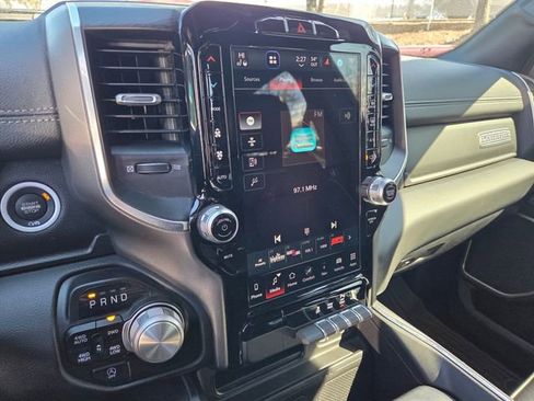 Used 2023 RAM 1500 Laramie image 9