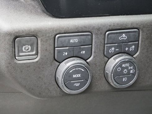 Used 2023 Chevrolet Silverado 1500 RST w/ Redline Edition image 35