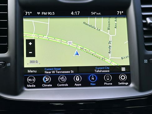 Used 2022 Chrysler 300 S w/ Comfort Group image 16