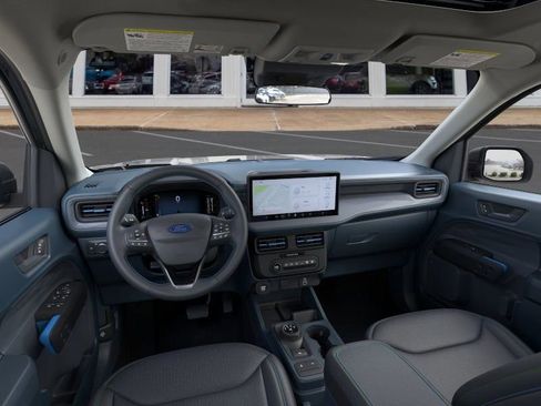 New 2025 Ford Maverick Lobo image 9