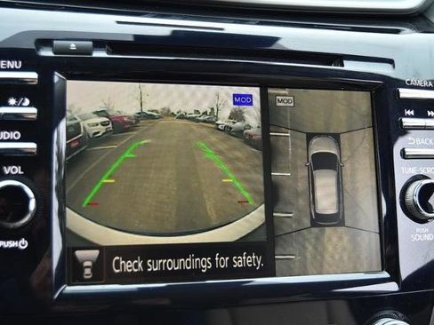 Certified 2024 Nissan Murano Platinum w/ Cargo Package image 18