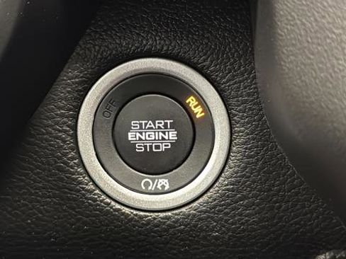 Used 2025 RAM 1500 Big Horn AWD/4WD image 20