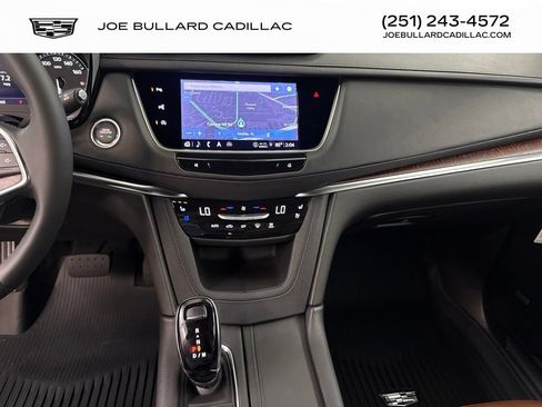 New 2026 Cadillac XT5 Premium Luxury w/ Driver Assist Package FWD image 35