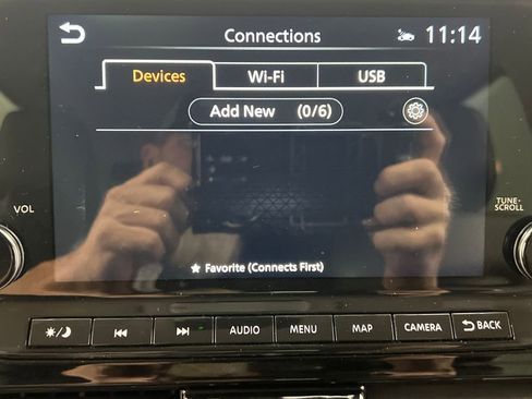 Used 2025 Nissan Pathfinder SL image 61