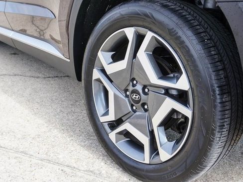 Used 2024 Hyundai Palisade SEL w/ Premium Package image 13