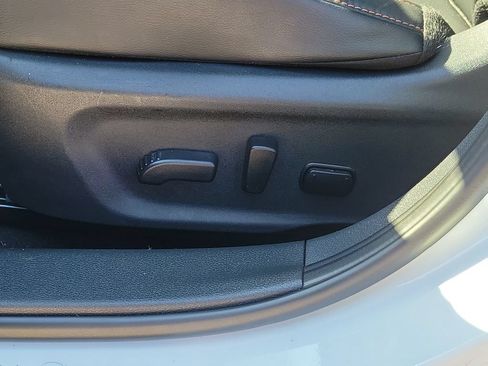 Used 2022 Nissan Sentra SR w/ SR Premium Package FWD image 16