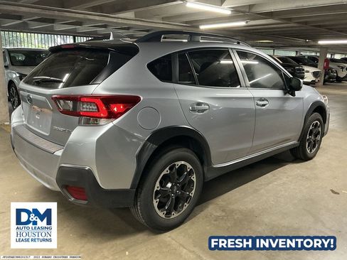 Used 2022 Subaru Crosstrek 2.0i Premium w/ Moonroof Package AWD/4WD image 5