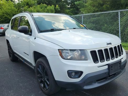 Used 2015 Jeep Compass Sport w/ Power Value Group AWD/4WD image 8