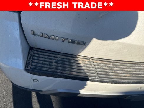 Used 2018 Ford Expedition Limited w/ Equipment Group 301A image 5