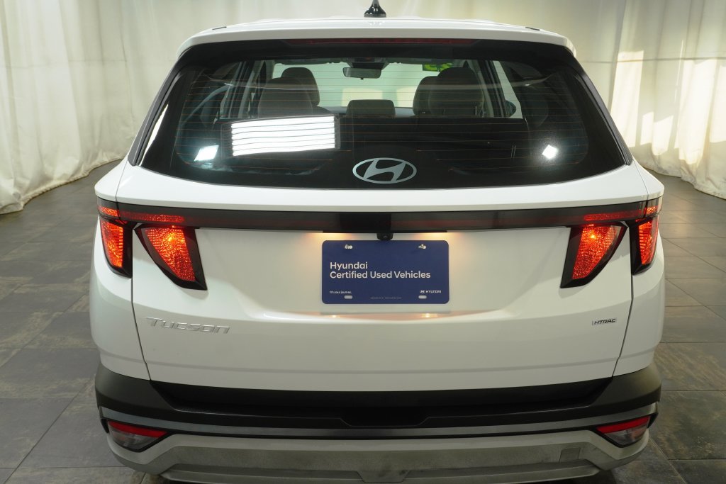 Certified 2025 Hyundai Tucson SE AWD/4WD image 5