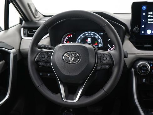 Used 2025 Toyota RAV4 XLE Premium w/ Weather Package AWD/4WD image 17