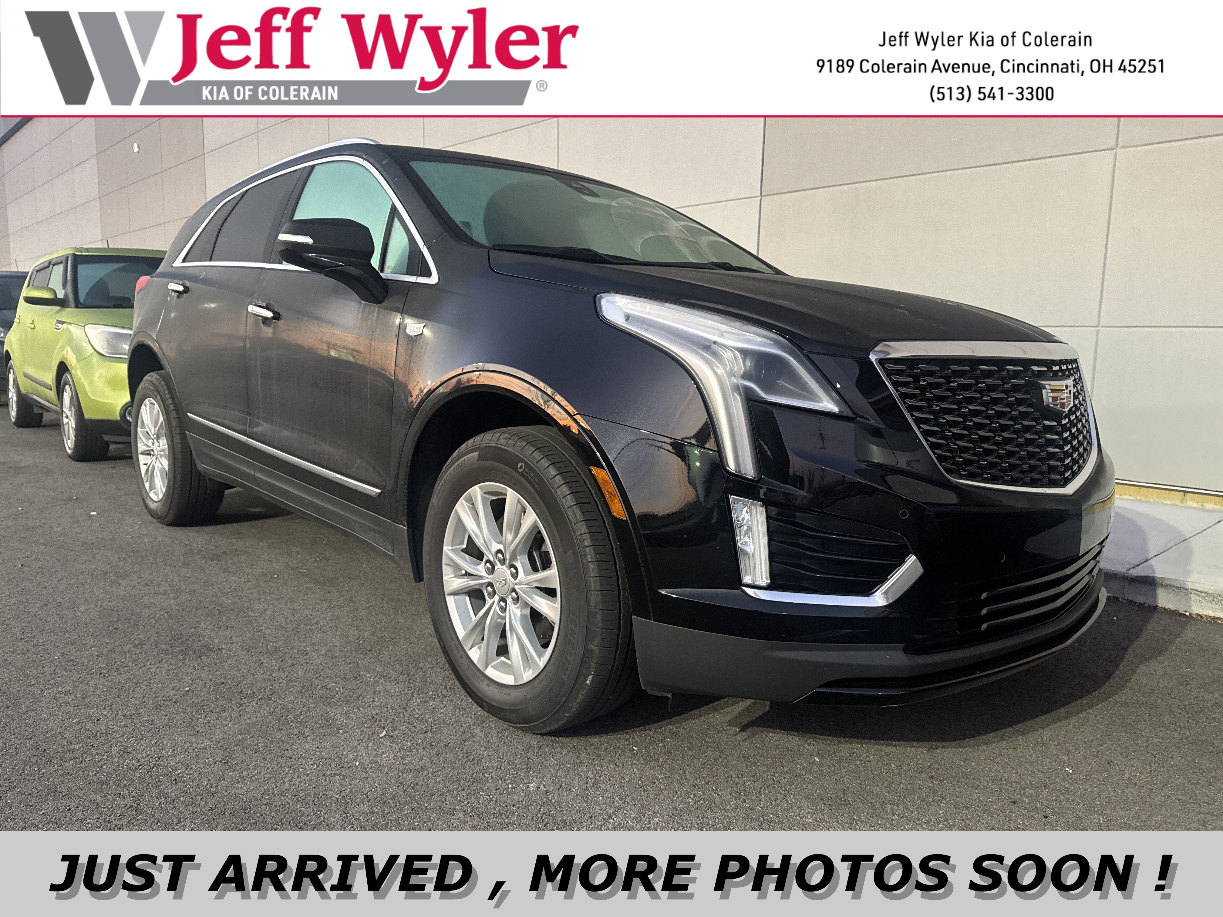 Used 2024 Cadillac XT5 Luxury w/ LPO, Floor Liner Package AWD/4WD image 1