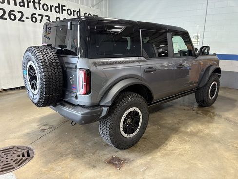 New 2025 Ford Bronco Badlands image 8