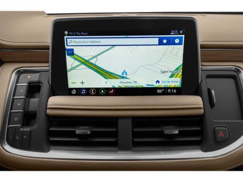 Used 2023 Chevrolet Tahoe Premier AWD/4WD image 19