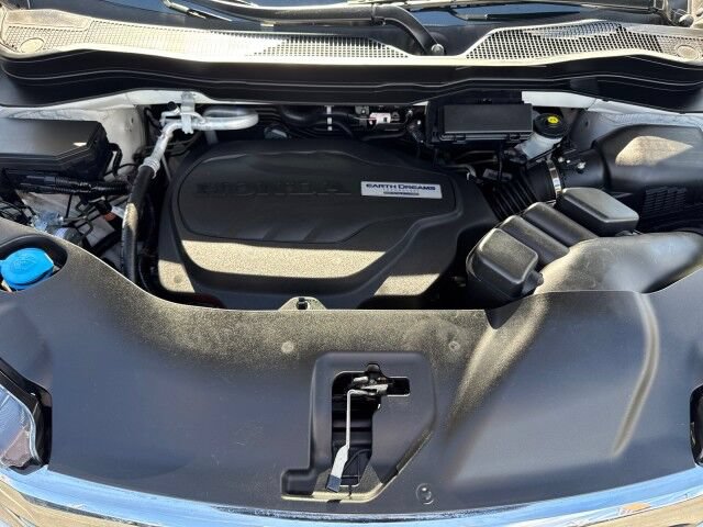Used 2018 Honda Pilot Elite image 20