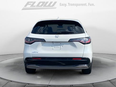 Certified 2024 Honda HR-V EX-L image 6