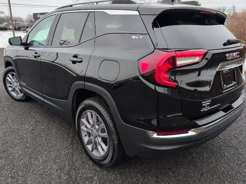 Used 2023 GMC Terrain SLT w/ LPO, Floor Liner Package image 4