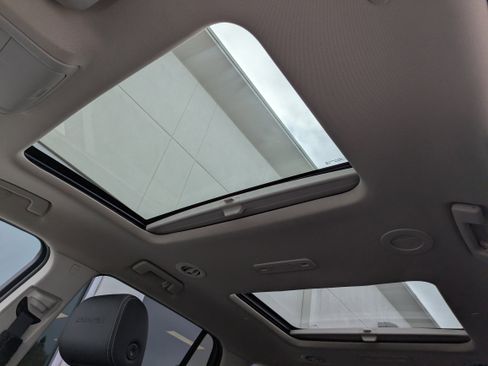 Certified 2022 GMC Acadia Denali w/ Denali Technology Package image 23