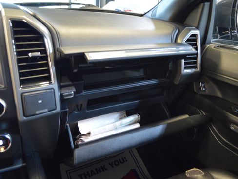 Used 2020 Ford Expedition XLT w/ Equipment Group 202A image 23