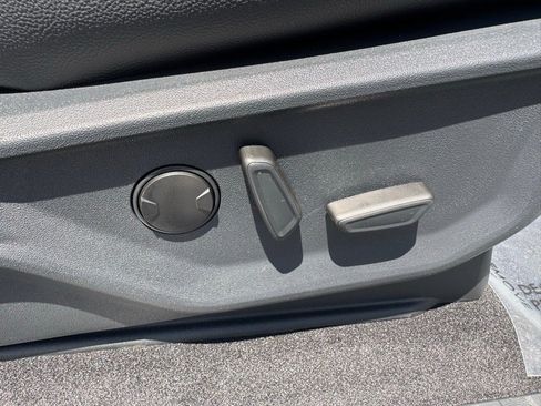 New 2025 Ford F150 Lariat w/ Equipment Group 501A Mid image 25