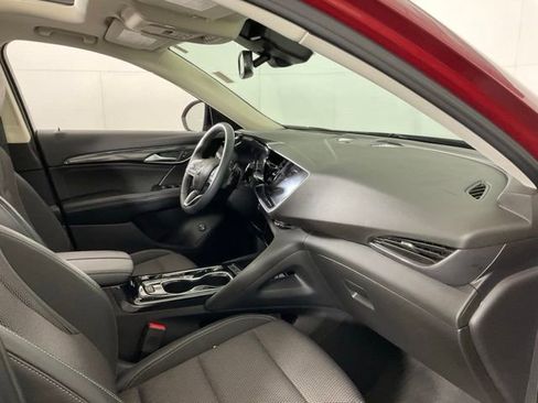 Used 2022 Buick Envision Preferred FWD image 32