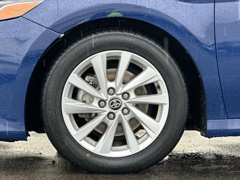 Used 2023 Toyota Camry LE image 29