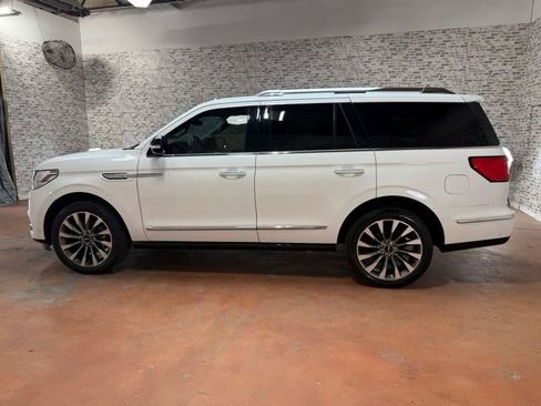 Used 2020 Lincoln Navigator Reserve w/ Luxury Package AWD/4WD image 4
