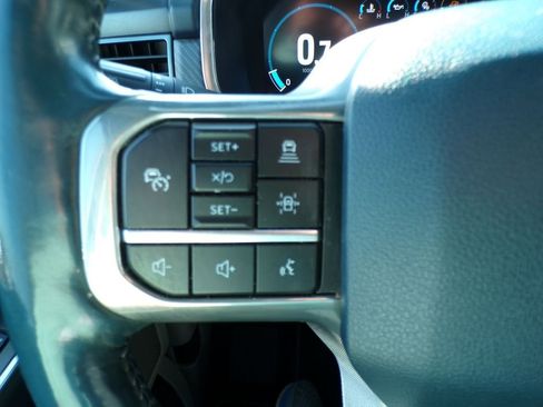 Used 2022 Ford F150 Limited AWD/4WD image 16
